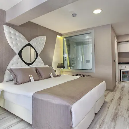 Demonti Hotel-2